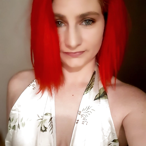 Your Perfect Match with @foxyredhead18 on OnlyFans Finder!