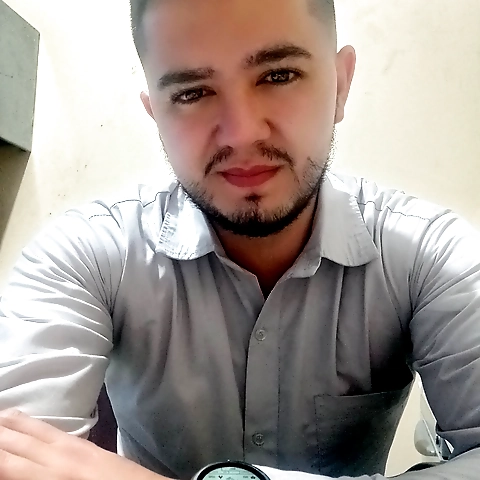 Alejodelcastillo