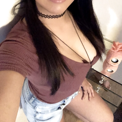 Lovey_Jadie