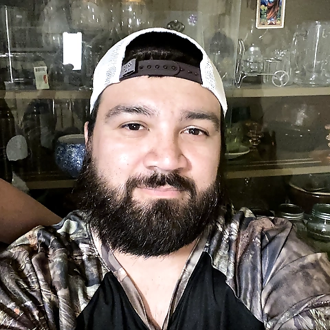 Your Perfect Match with @stevniz on OnlyFans Finder!