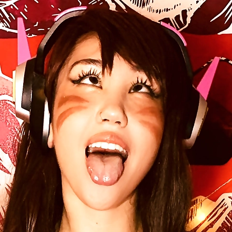 TOMIE VIP PAGE  Asian College Girl