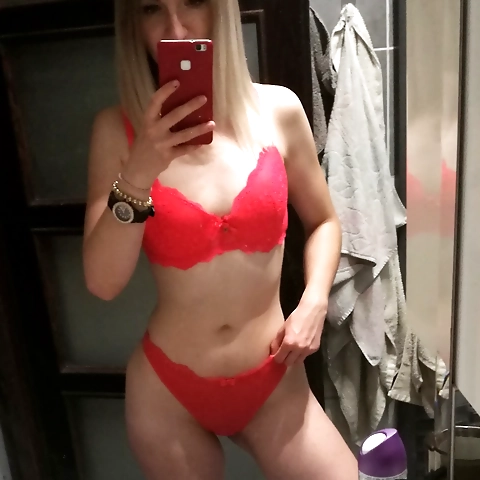 Monica Nylon  Feminity Feet Queen