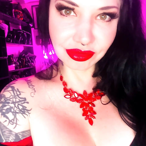 Maya Sinstress Free OnlyFans profile picture