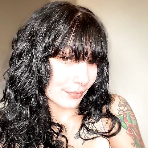 - OnlyFans profile picture