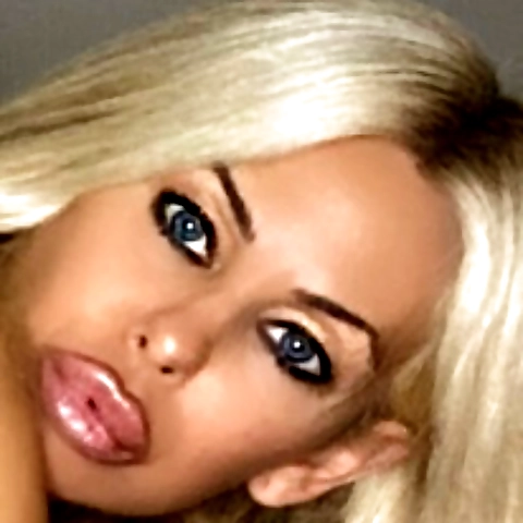 …the most spectacular view and wine…thank you lauren and chad for many magical memories… @ravawines @ ... Milwaukee, Wisconsin ... Welcome to Shauna’s Sand Box VIP where you will see my most exclusive content. Playboy Playmate Miss May, Model,