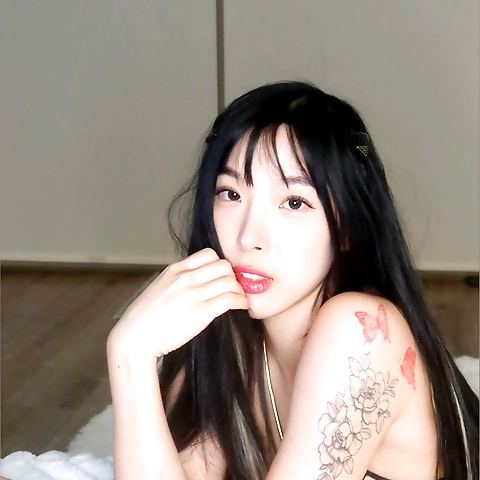 Elle Lee  Korean Princess OnlyFans profile picture