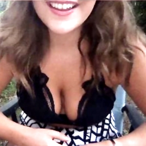 - OnlyFans profile picture