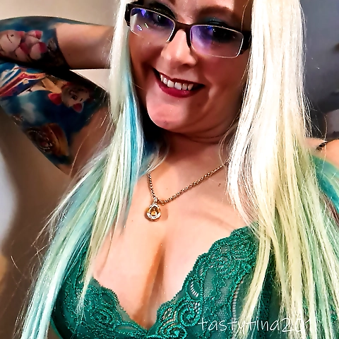 TATTOOED  TASTY TINA  CHECK OUT DMS