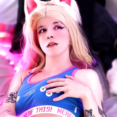 - OnlyFans profile picture
