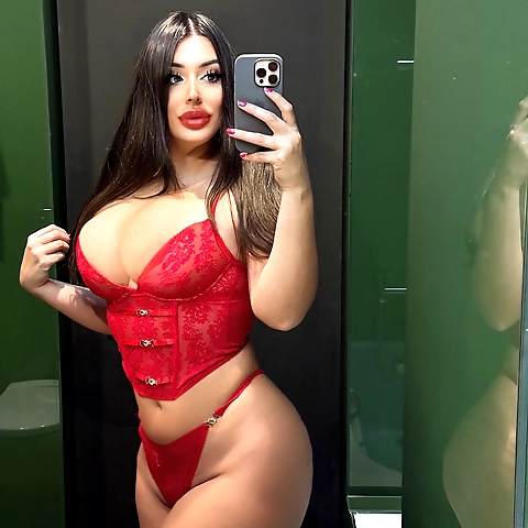 - OnlyFans profile picture
