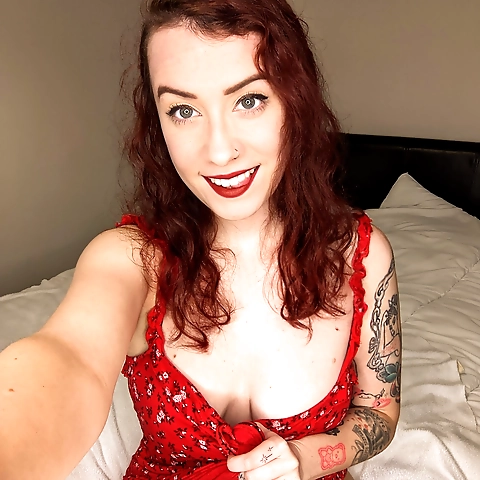 Viola o Naughty redhead