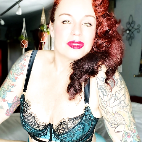 Juicy Goddess Galore