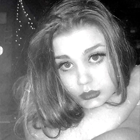 💜Welcome to my page💜 ❤️18 ❤️ C cup ❤️Juicy ass, tits, & tight wet lil pussy ❤️5’3 brunette ❤️All subscribers will receive a FREE thank you gift from me in your inbox! ❤️Those who have rebill on will receive one FREE video and picture of choice ...