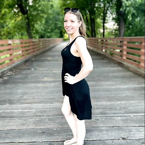 Hi I’m Amber 👑 All-natural 🍑 I'm here to make you have an orgasm you'll never forget! I'm petite, nice tits (C36), a pretty tight pink pussy with sweet juices. DAILY UPLOADS AND / OR PRIVATE MESSAGES 📲 Guaranteed to satisfy your needs for special requests