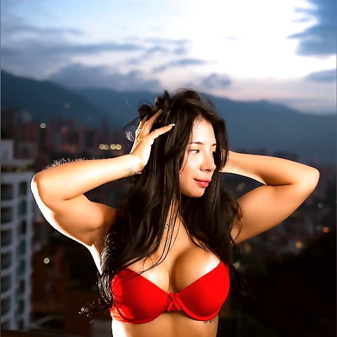 Jennifer Stefania Ponce Pinargote