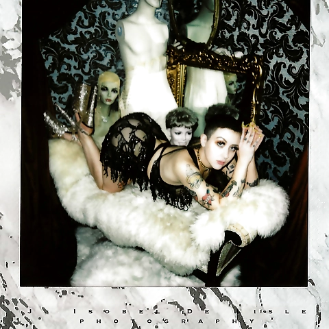 TALIA  EMO CUM DUMP OnlyFans profile picture