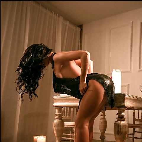 - OnlyFans profile picture