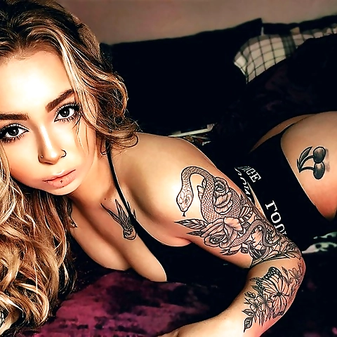 Canada/Montreal ... Thanks for visit my page babe! 🥰 •Top 1% 💥 •Uncensored content EVERYDAY (photos/video FULL PORN) 🔞 •FR/ENG 🔊 •Reply DM's everyday 24h/7 📩 •Kink and fetishes friendly 👣 You can find on my page, •Solo play/masturbation with OnlyFans profile picture