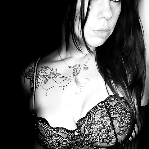 Ayni OnlyFans profile picture