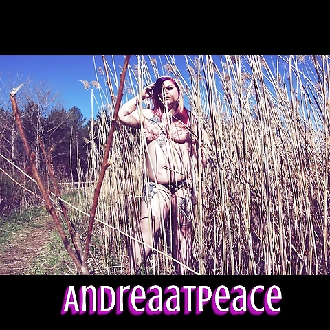 - OnlyFans profile picture