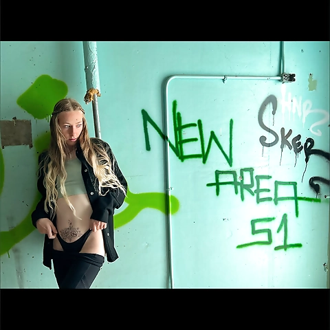 - OnlyFans profile picture