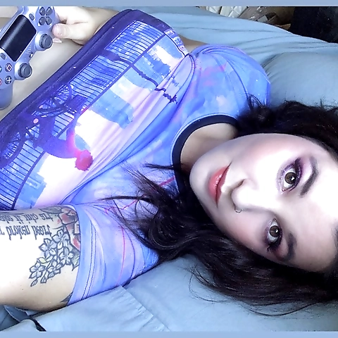 - OnlyFans profile picture