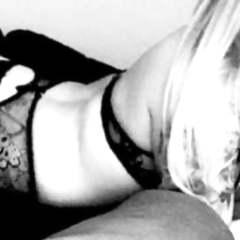 - OnlyFans profile picture