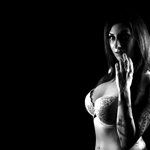 - OnlyFans profile picture