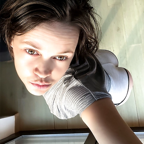 - OnlyFans profile picture