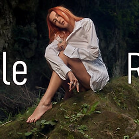 - OnlyFans profile picture