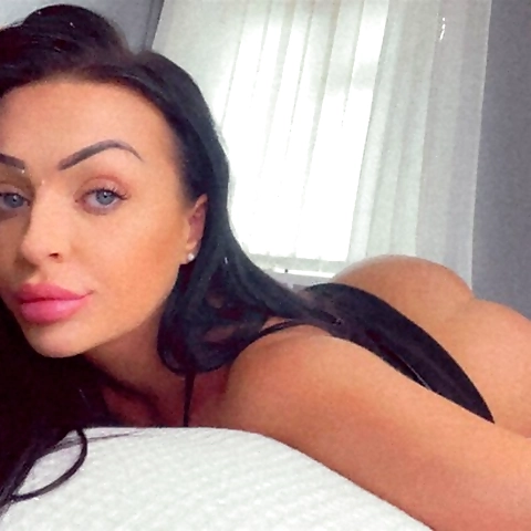 - OnlyFans profile picture