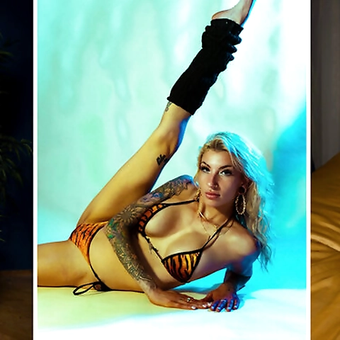 - OnlyFans profile picture