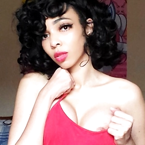 - OnlyFans profile picture