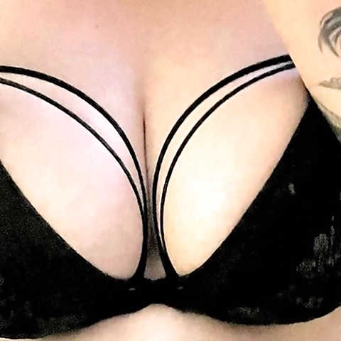 Naomi OnlyFans profile picture